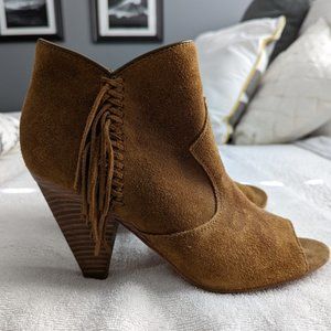 Belle by Sigerson Morrison suede fringe open toe Western-style booties